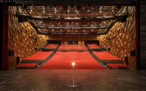 Blow Your Style National 4