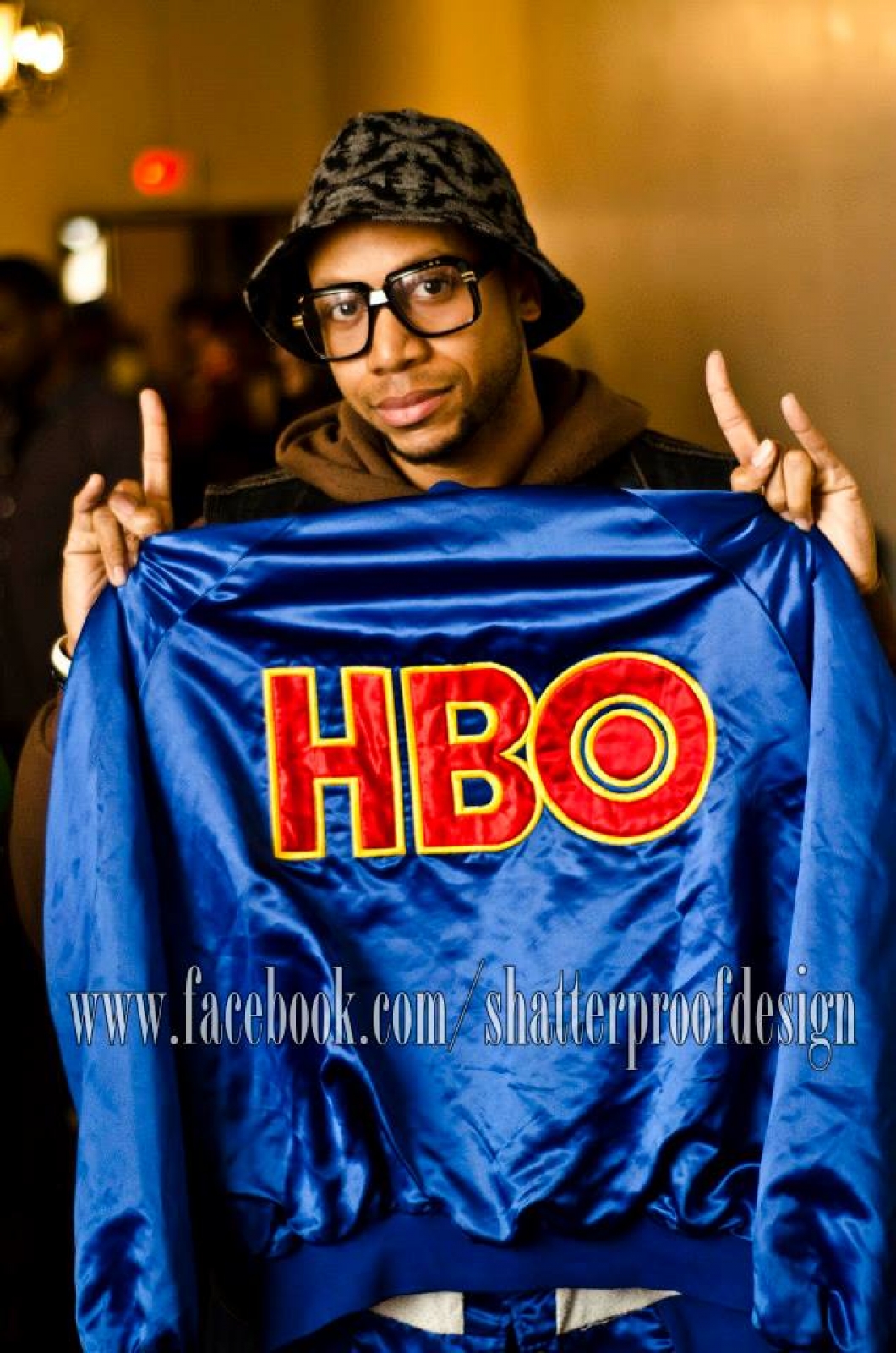 Loose Screwz 16 poster