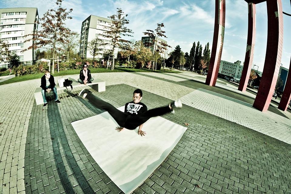 Battle Khmerz 4 poster