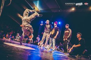 Battle New School World Final 16